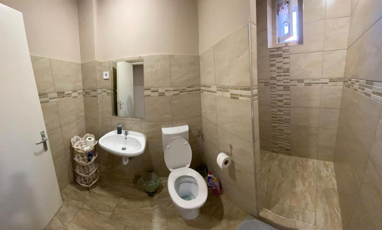 Edina Apartman Balatonlelle Exterior photo